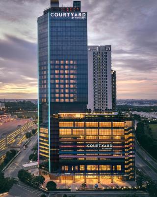 Courtyard by Marriott Setia Alam