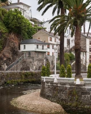 La Casa De Luarca