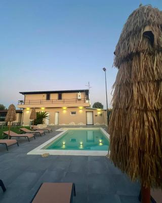 Lounge padel village
