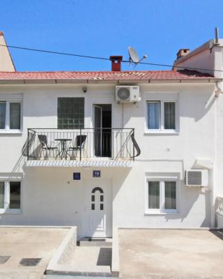 Apartments Rozanda