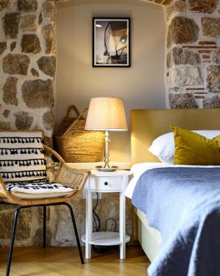 VILLA MONTE SANTO by DuHomes