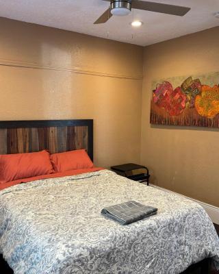 Spacious Private Room in prime location with all amenities