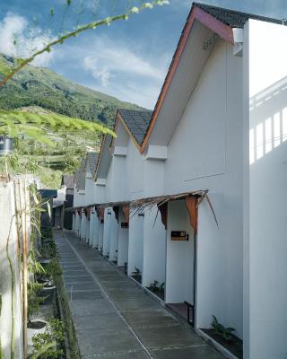 Verandah Glamping Villa Mangli