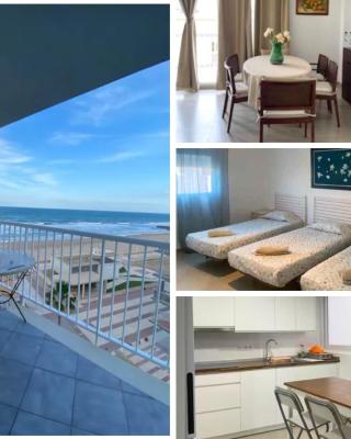 Apartamento Las Meninas Playa con Ascensor y Wifi