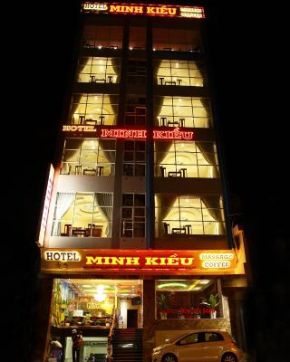 明奇酒店