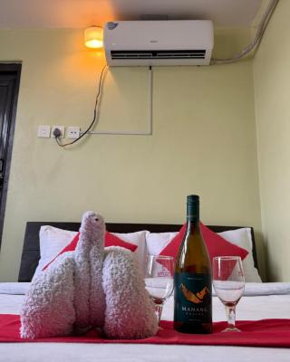 Hotel Arhant Inn