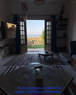 Luna House Asala Beach