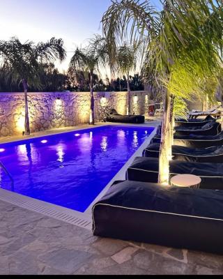 Odyssea Seaside Apartment with Sea View and Pool