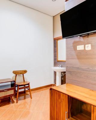 Capital O 93994 Dalem Kamulyan Syariah Guest House