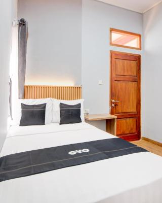 Capital O 94314 Sunny Co Living