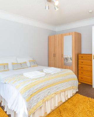 The VIEW Spacious Apartment In Afan Forest Bike Park By StayStaycations