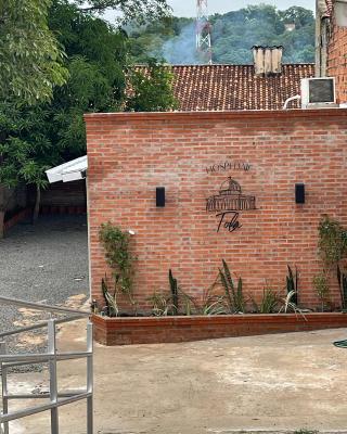 Hospedaje Tola