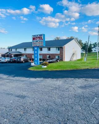 Villa Inn Motel Near Hwy 12 WI Capital O