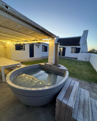 Shoreline Cottage