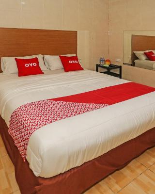 Super OYO 92674 Hotel Ciputat