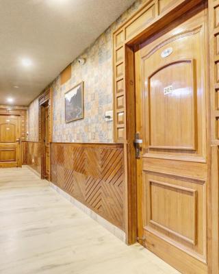 Super Hotel O Civil Lines Dharamshala formerly City Plaza
