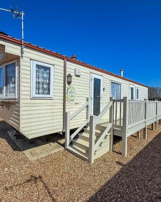 Great 6 Berth Caravan, Perfect For A Beach Holiday In Hunstanton Ref 13007L