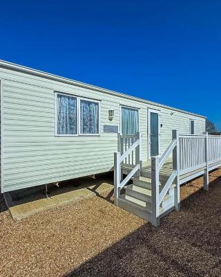 4 Berth Nearby Hunstanton Beach In Norfolk Ref 13018L
