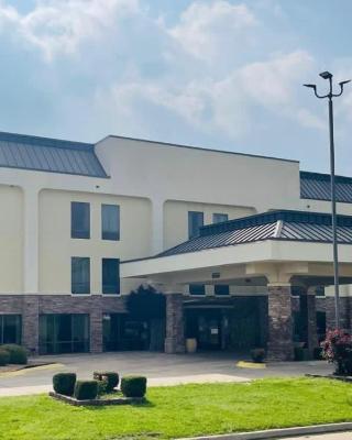 Ardmore Inn & Suites Ardmore