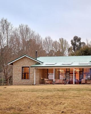 Bergview Farm Cottage by First Private Stays