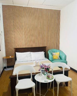 HOST HOMES - CASA ELIZA