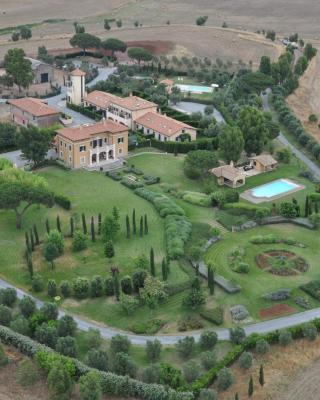 Casale DI Tormaggiore Villa And Country Suites