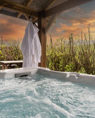 Scenery Hill Hideaways The Coach House Charming Retreat with Jacuzzi and BBQ Hut Near the Lake District