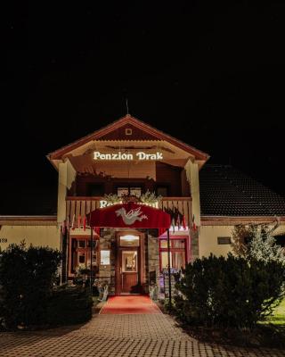 德拉科盆棕酒店