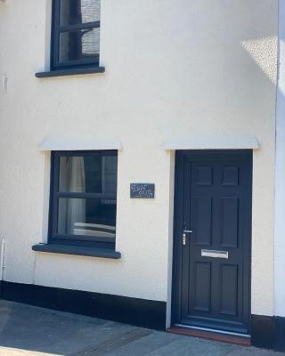 Llwyn Celyn 2 bedroom