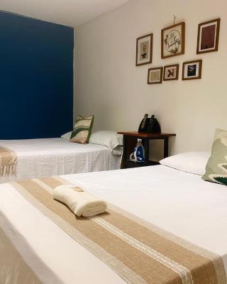 Hospedaje Aldana - Habitación L E R D O en zona centro