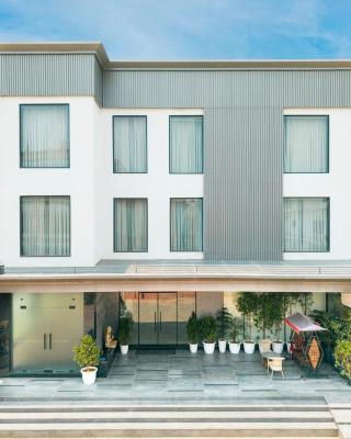 Hotel Elinor By Dazzling Hotels & Resorts