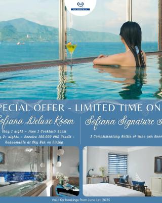 Sofiana My Khe Hotel & Spa- Rooftop Pool Bar