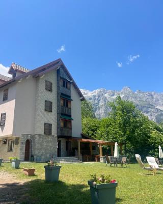 Villa Molla