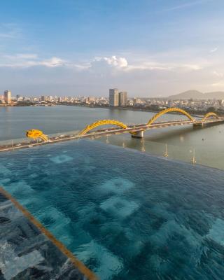 Caro Premium Danang Hotel
