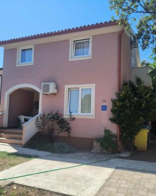 Apartmani Elena