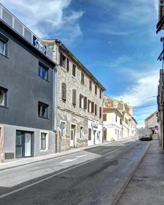 Rock Rooms Pula