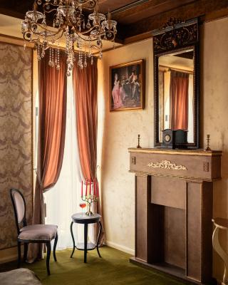 Belle Epoque Boutique (Adult Only)