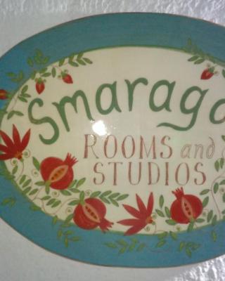 Smaragdi Rooms and Studios