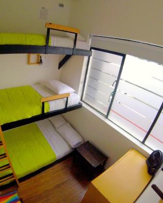 Hostal de la 57