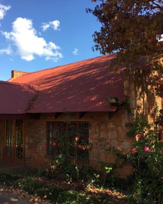 Critchley Hackle - Managers Cottage