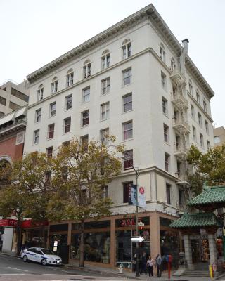 SF广场酒店