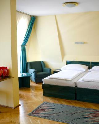 Hotel Bara Budapest