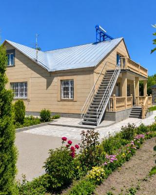 Chkalovka Guest House With Sevan View
