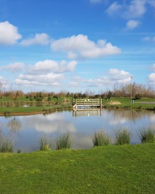 Sycamore Farm Park
