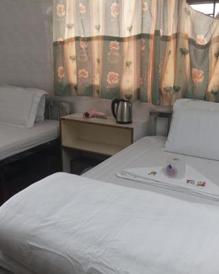 New Yan Yan Guest House reception 9th floor Flat E4 E6