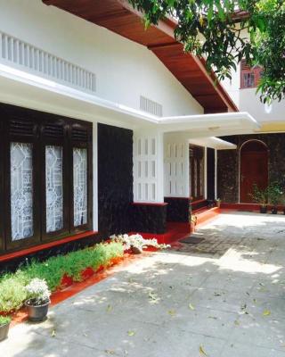 Jayalath Homestay and Apartments