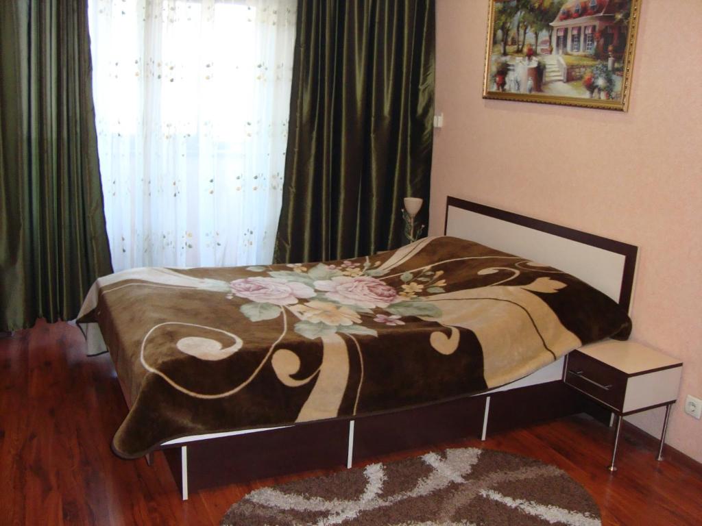 Apartment Lux on Univermag Ukraina Center, 76客房内的一张或多张床位