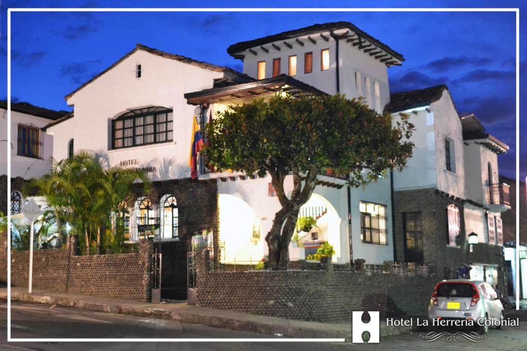 波帕扬Hotel La Herreria Colonial的相册照片