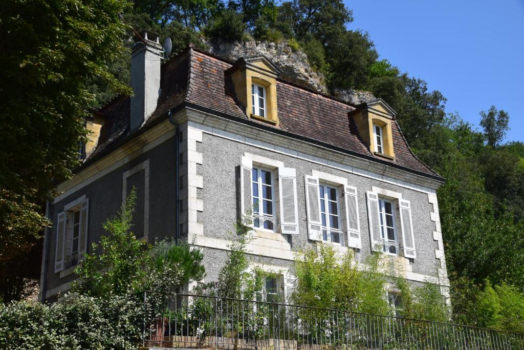 莱塞齐耶德泰阿克La Maison Carrée - Villa de charme - Clim & Piscine chauffée的相册照片