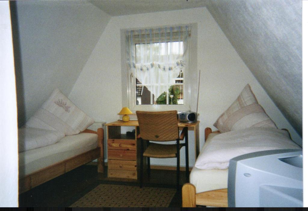 戴梅尔旅馆客房内的一张或多张床位
